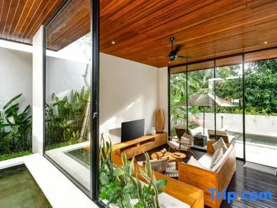 Villa Putga Suites by BaliSuperHost - photo 6