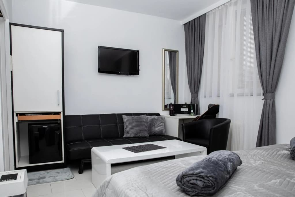 Vladys Vienna Apartments - photo 10