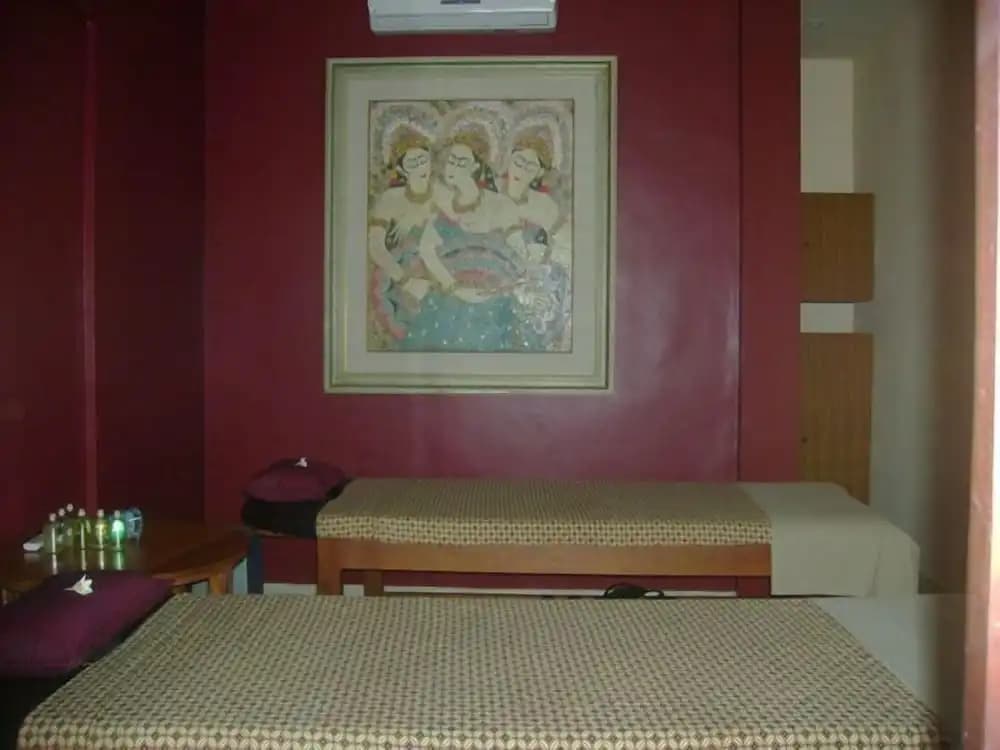Lokasari Bungalows Spa & Gallery - photo 2