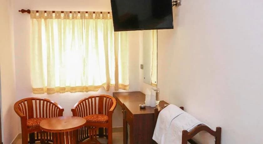 Hotel Sunshine - photo 6