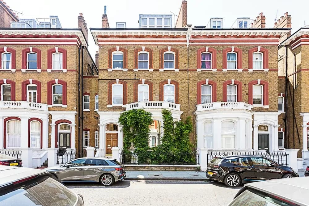 Well-designed Chelsea Flat - photo 24