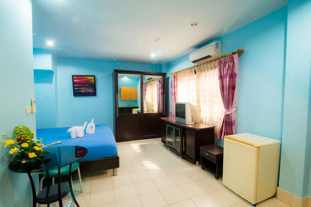 DE Apartment - photo 7