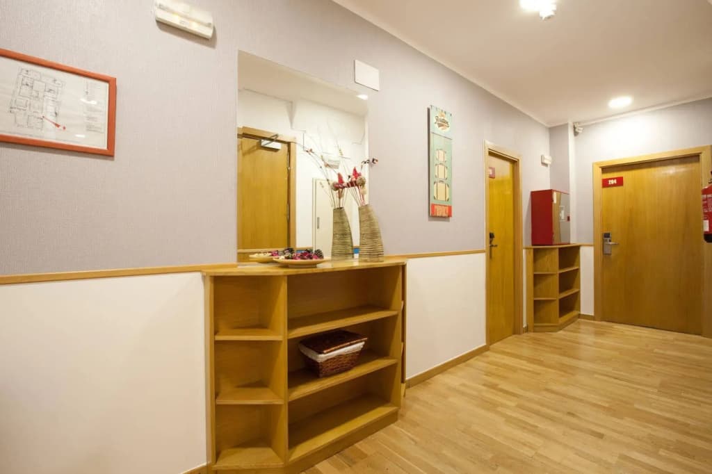 Hostal Montaloya - photo 12
