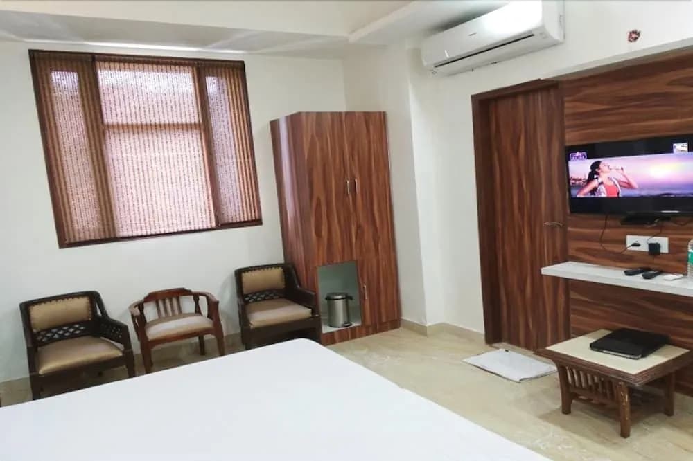 Tomar Hospitality - photo 3