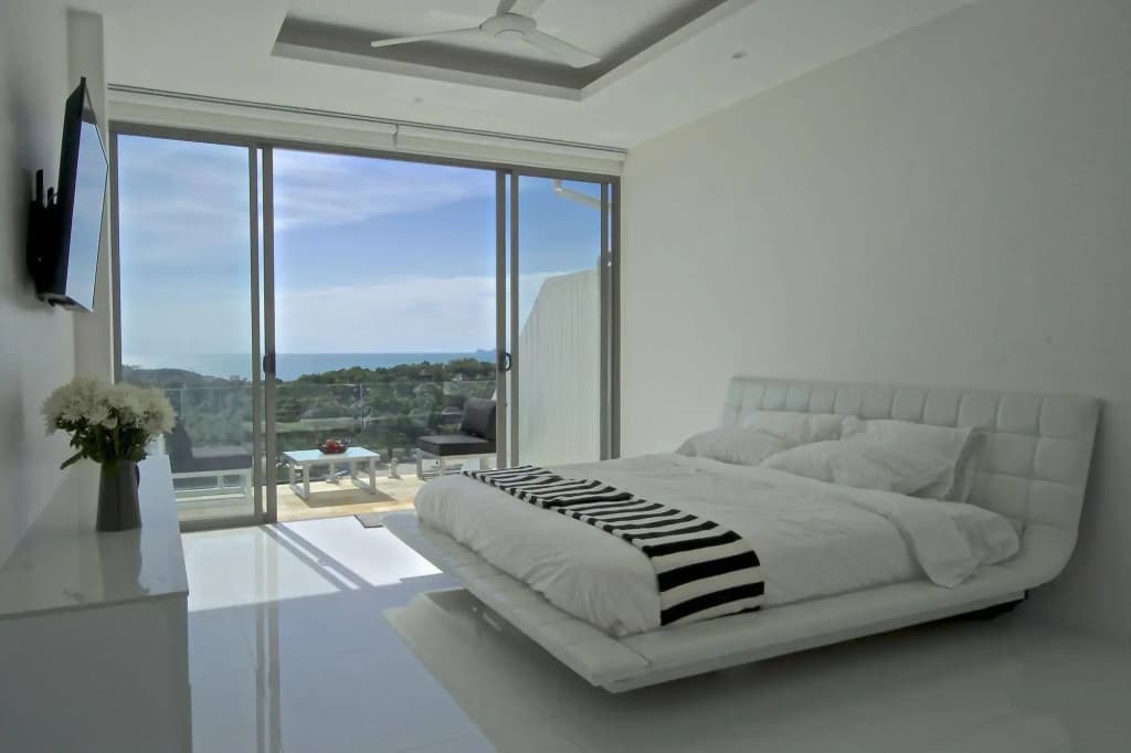 RED SKY beach view villa - photo 3