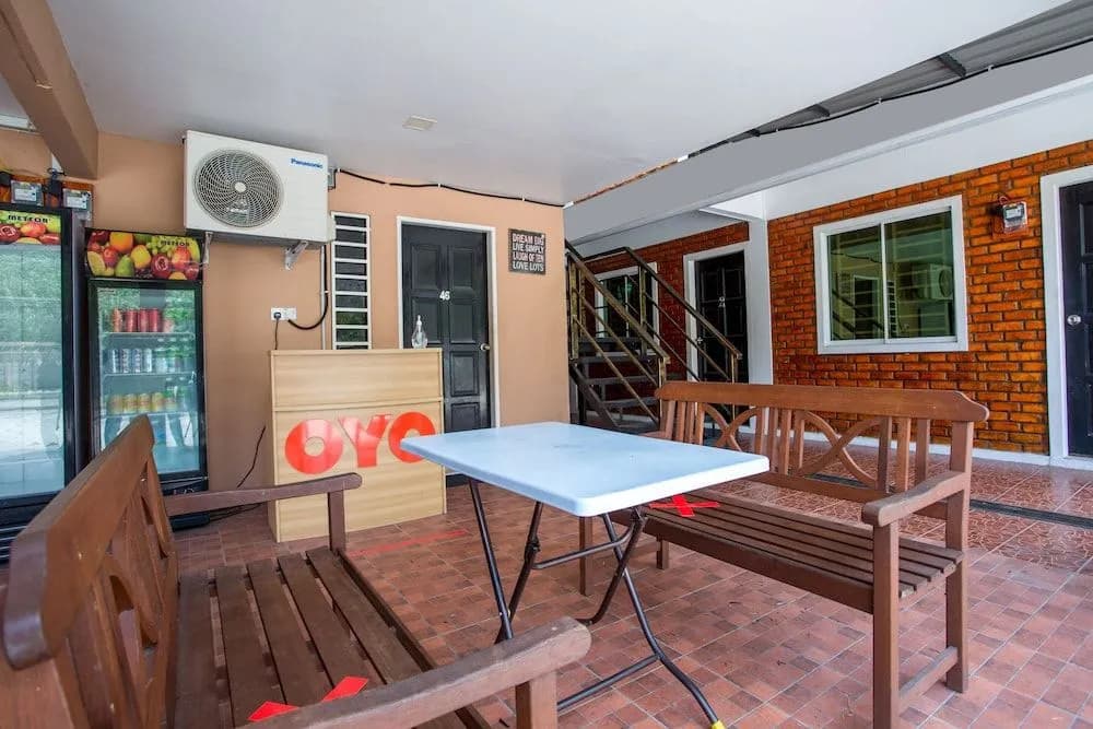 OYO 90178 Classic Homestay - photo 14