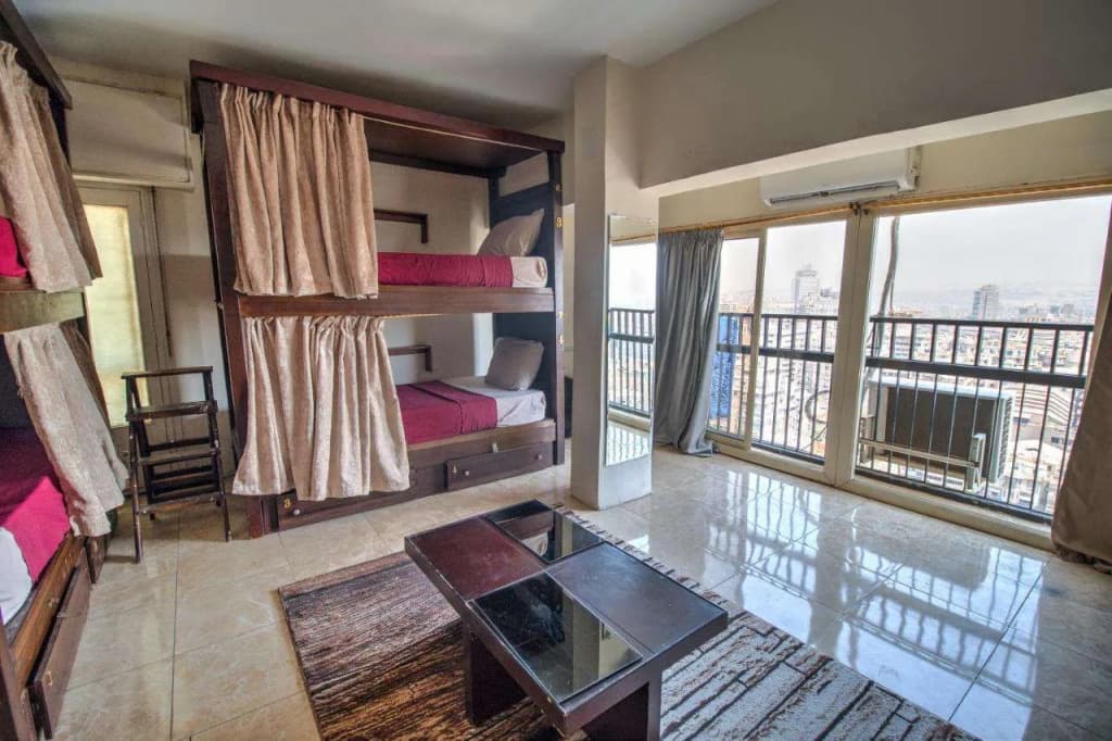 Castle Hostel - photo 11