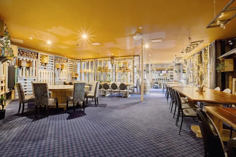 Archibald Hotel - photo 15