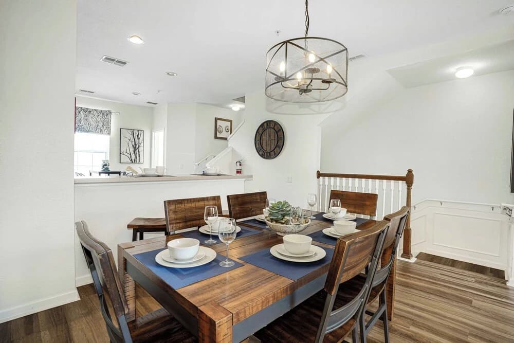 Spacious Townhome W/patio & Garage! Sleeps10 - photo 30