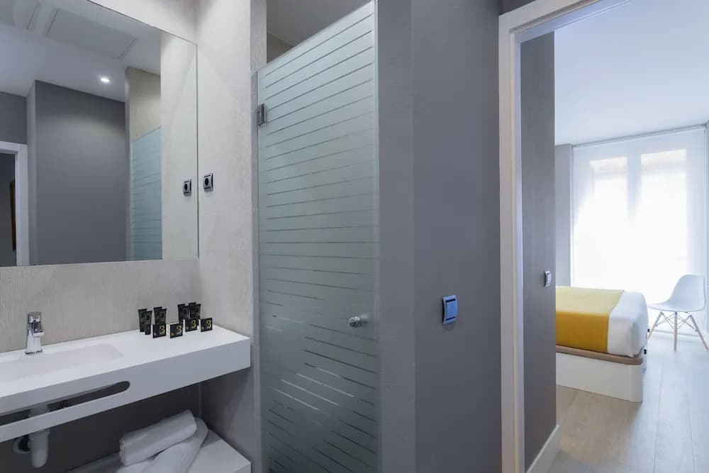 Dobo Rooms Palacio Apartments - photo 9