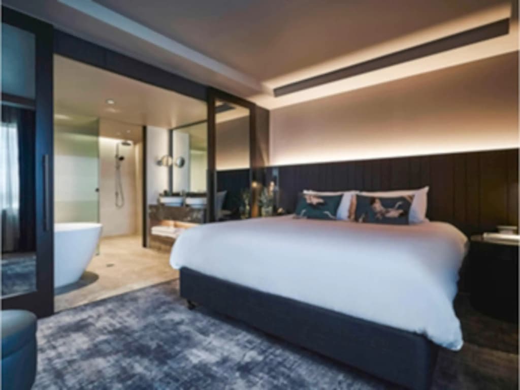 Pullman East Melbourne Hotel - photo 5