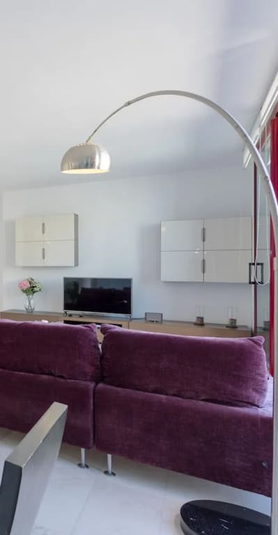 Unique Rentals - Stylish Seafront Duplex - photo 2