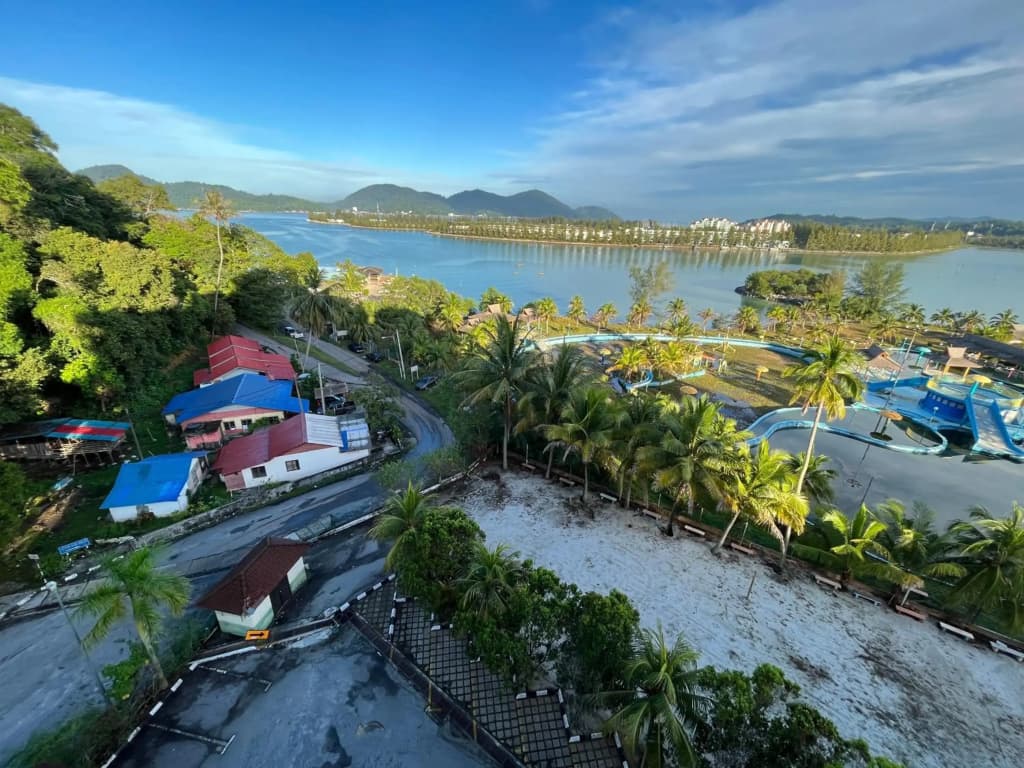 Days Inn Resort by Wyndham Lumut Marina Cove - photo 16