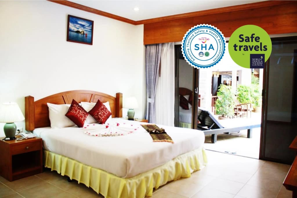 MT Hotel Patong - photo 4