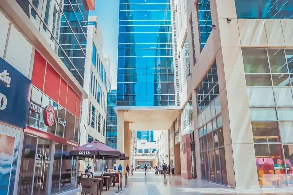 Dubai Edens - Bay Square ‪ - photo 1