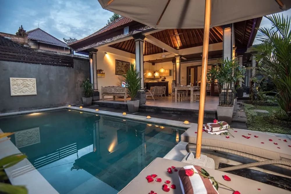 Secret Bunutan Ubud Villa - photo 13