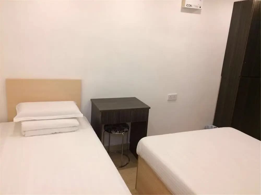 Tong Luo Wan Hostel - photo 4