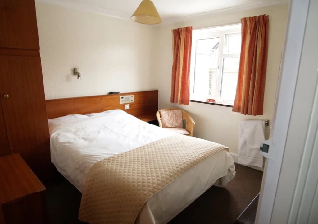 White Lodge - main photo