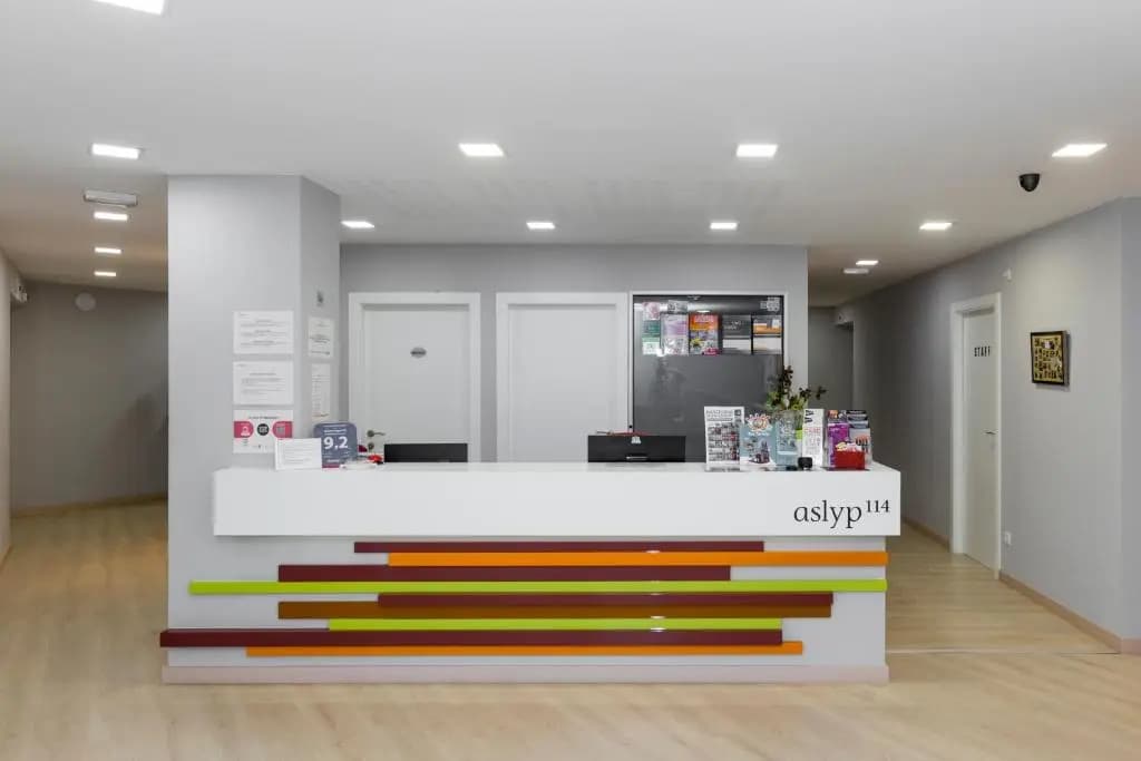 Hostal Aslyp 114 - photo 15