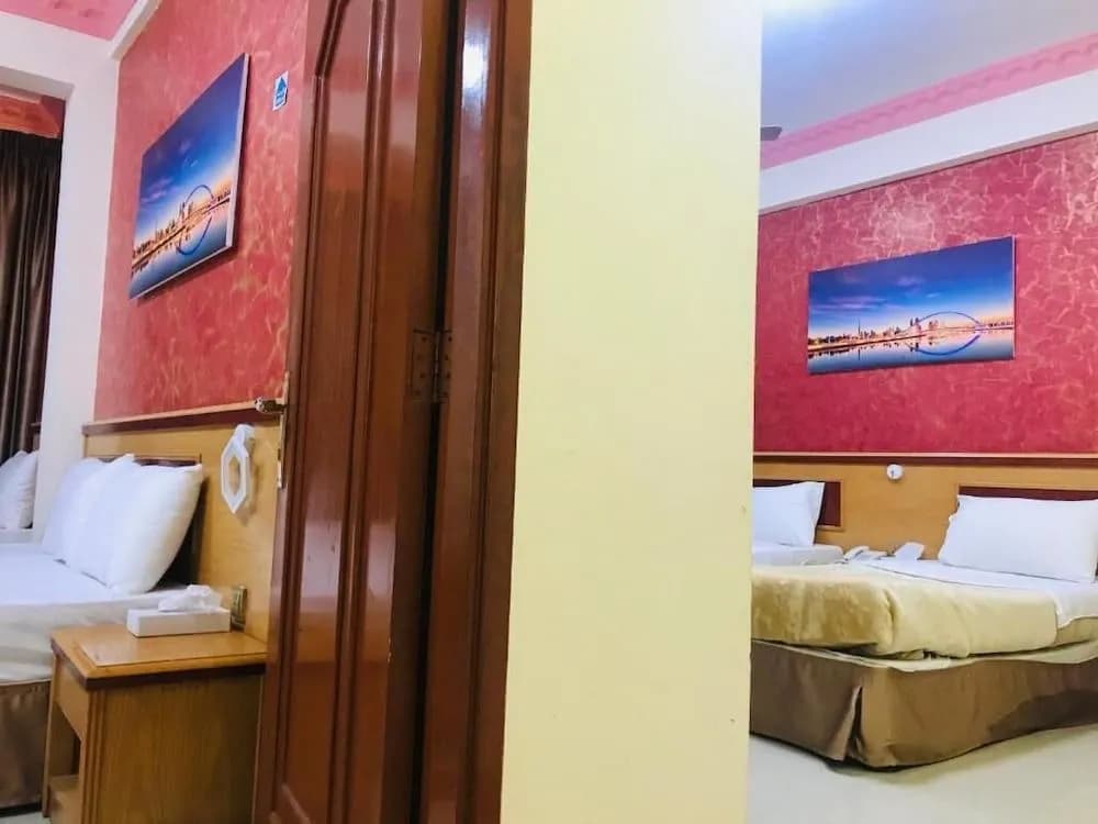 Golden Touch Hotel - photo 5