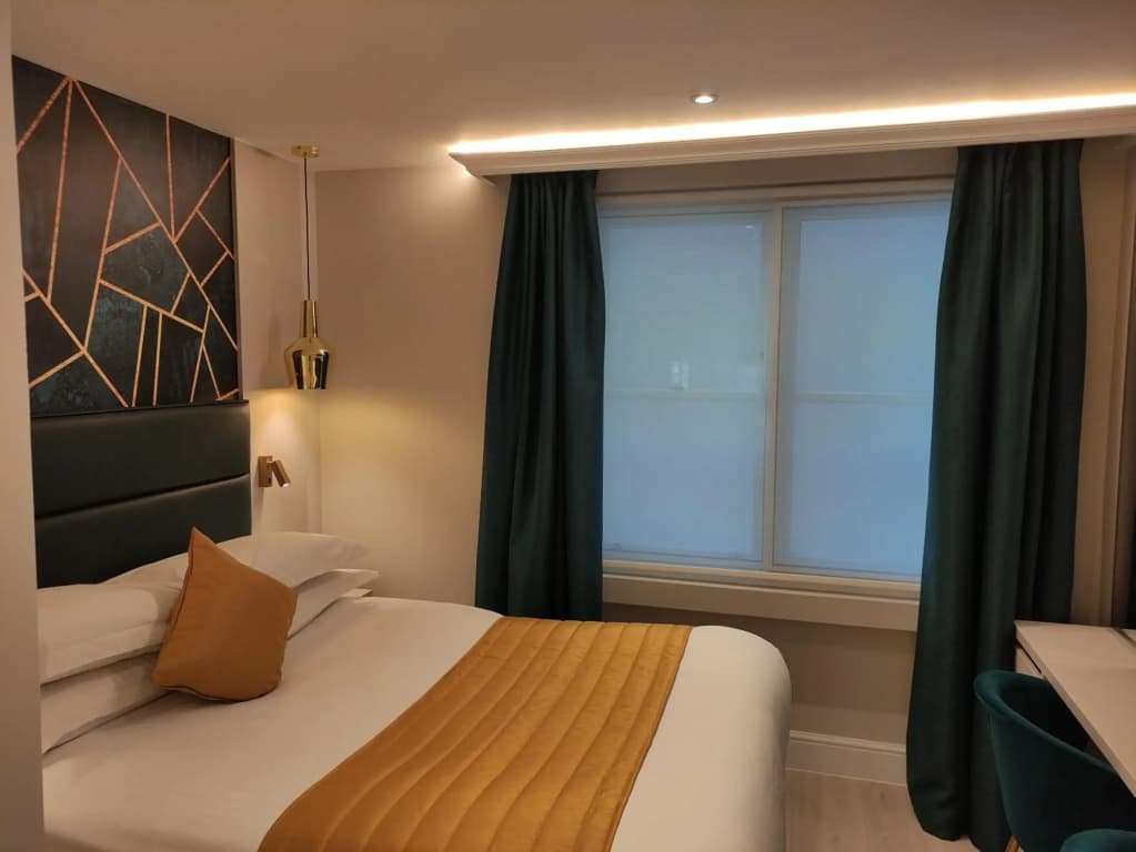 NOX Kensington Hotel - photo 3