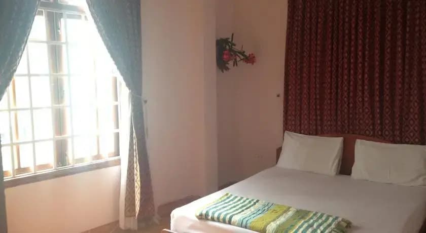 Huong Lai Hotel - photo 3