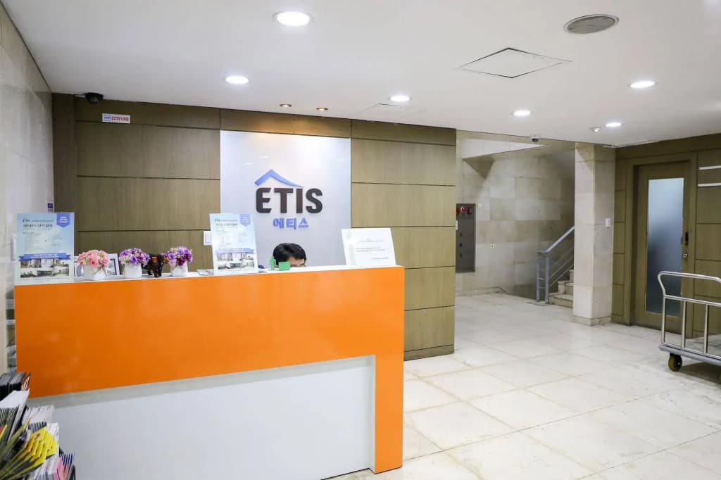 Etis Serviced Residence - photo 2