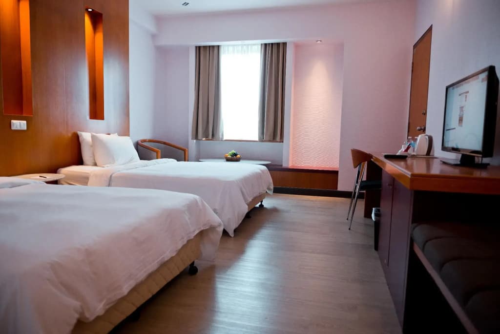 Parkcity Everly Hotel - photo 7