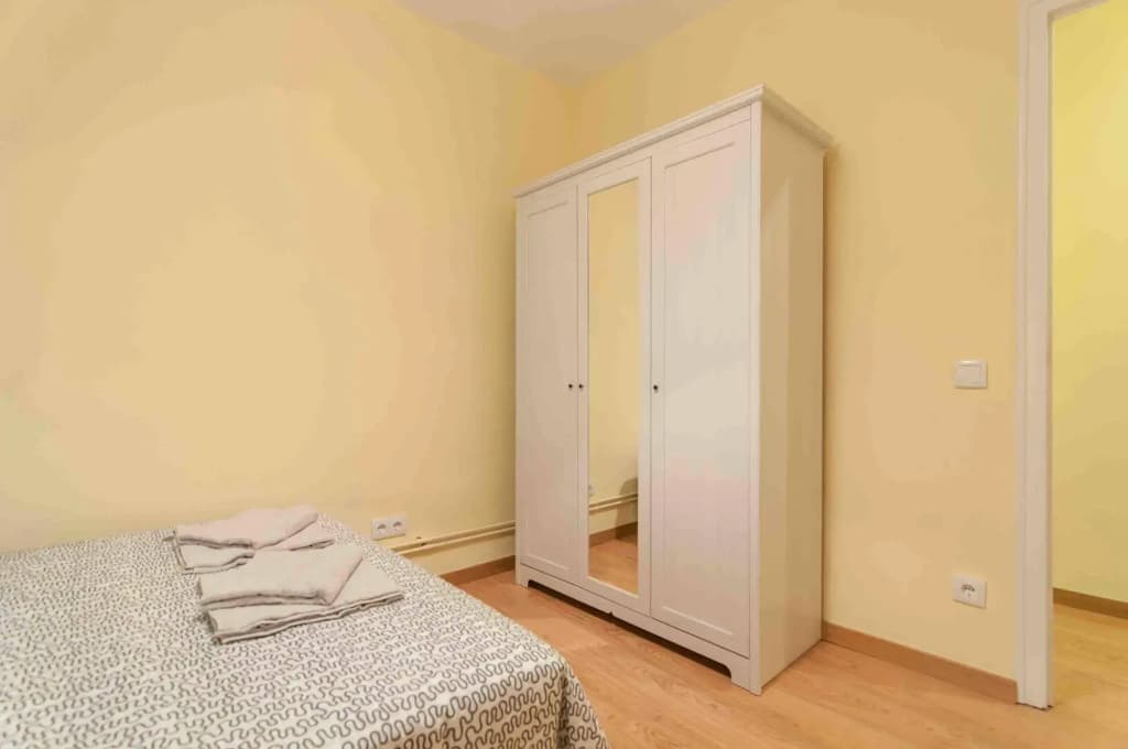 Go BCN Apartments - Castillejos - photo 3
