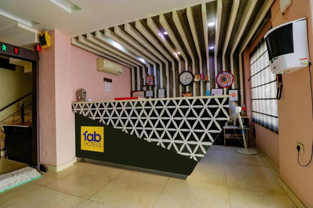 FabHotel Yug Villa - photo 7