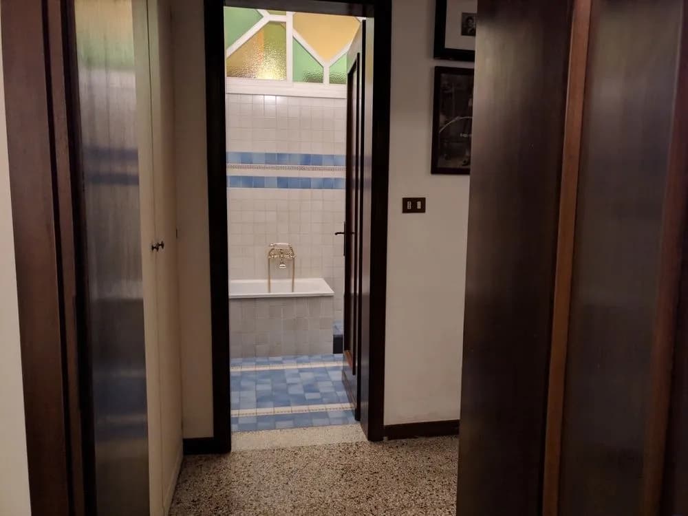 Aunt's Home - photo 7