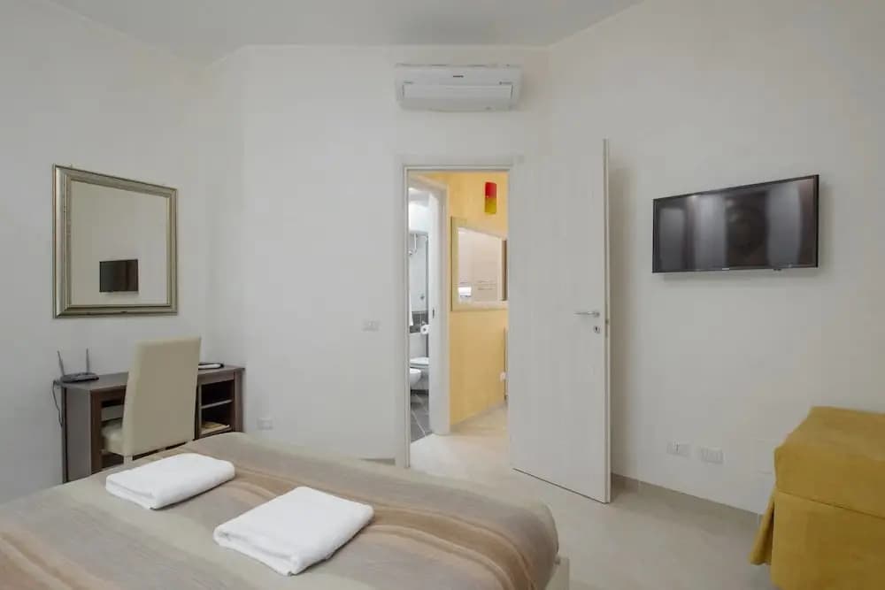 Gold Vatican Apartment - photo 2