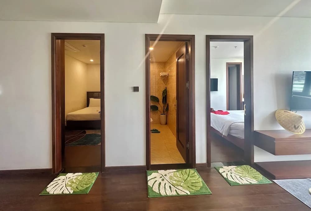 Century Hotel - photo 4