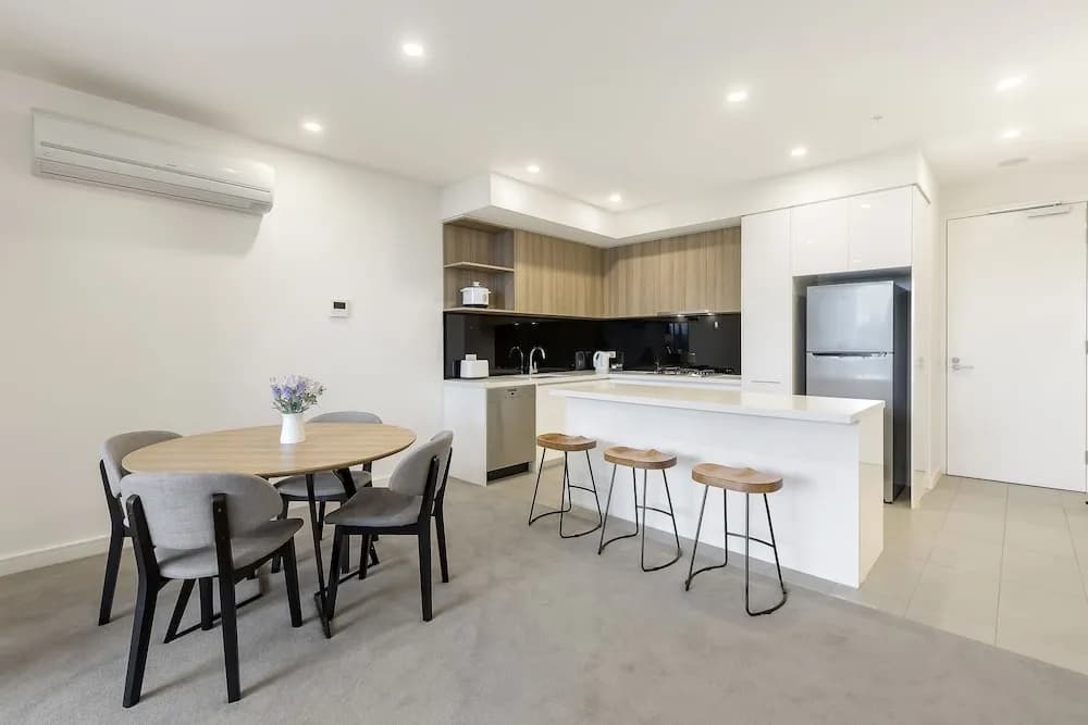 Ellia Doncaster Apartment - photo 13