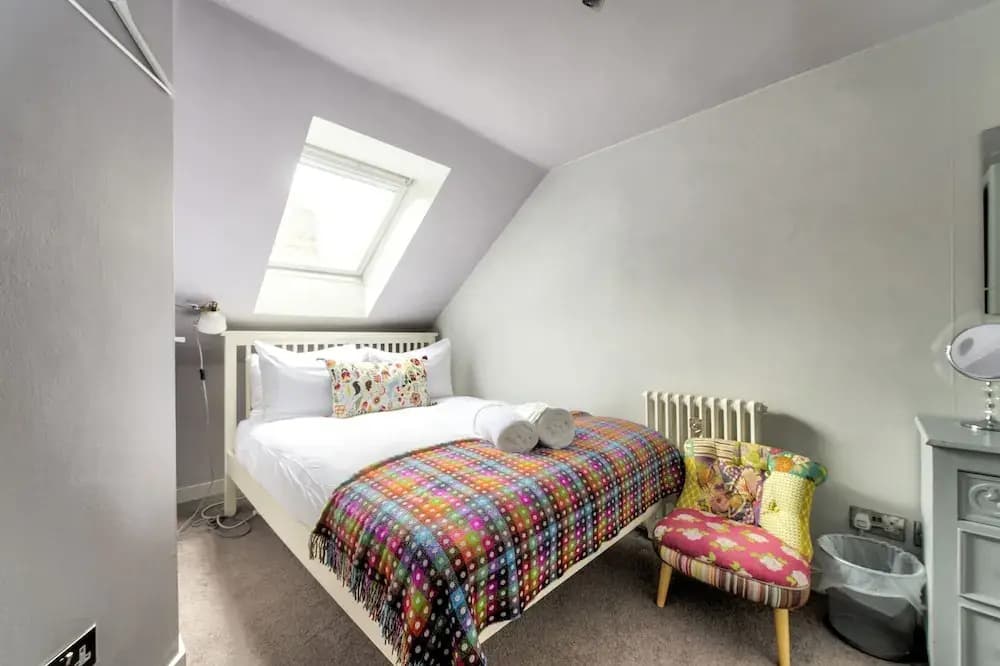 Maryfield Apartment - photo 3