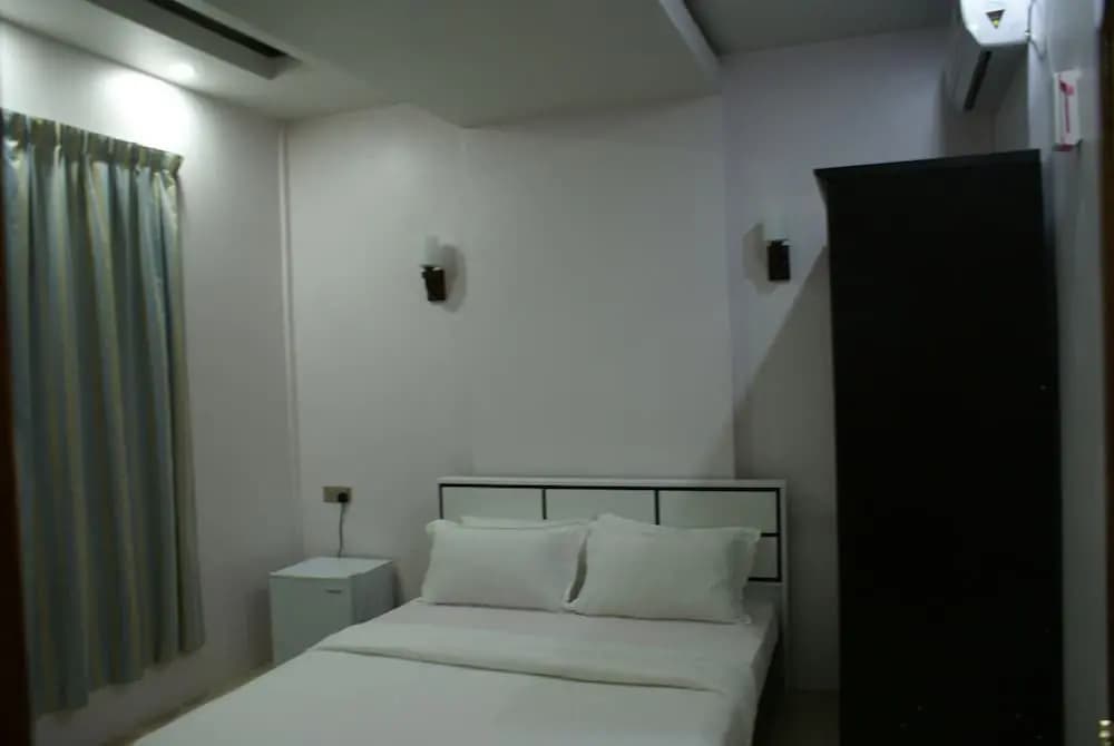 Hulhudheli Inn - photo 4