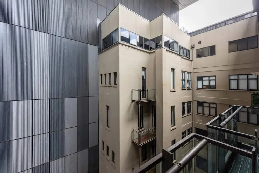Central Boutique Studio in the Heart of Melbourne! - photo 1