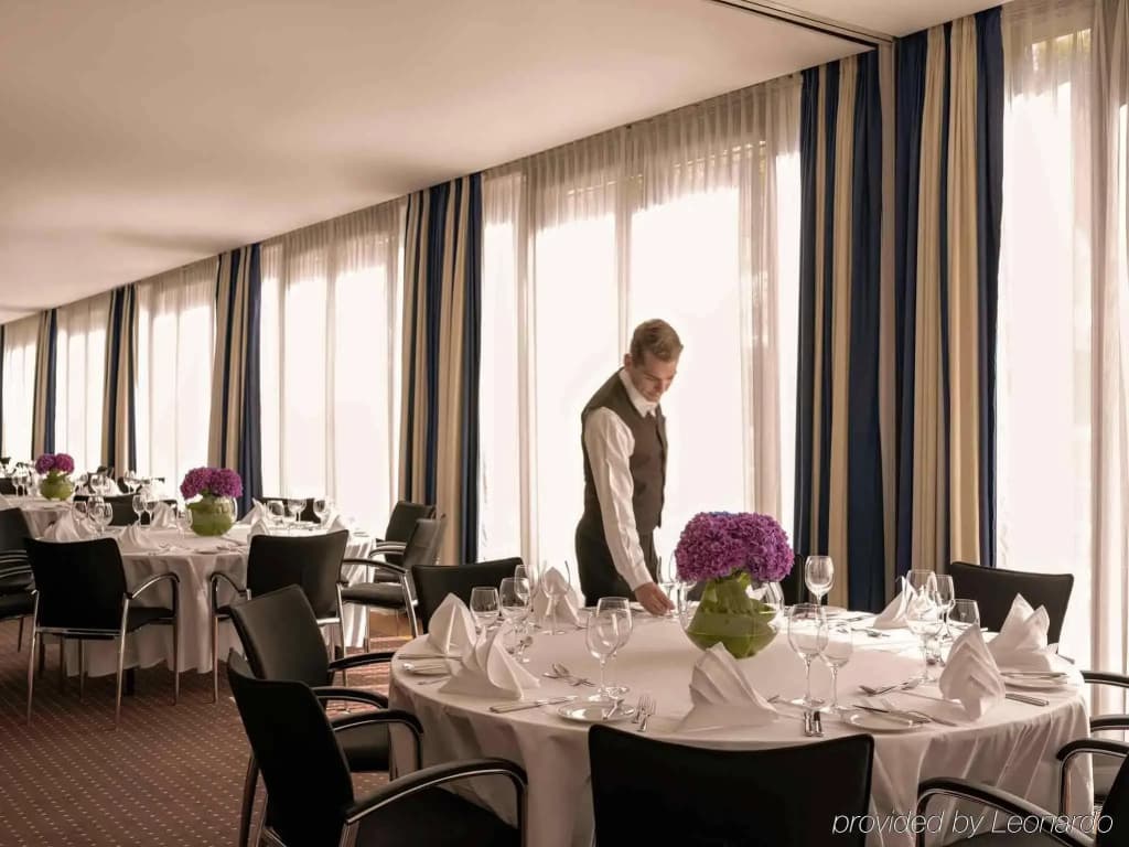 Pullman Berlin Schweizerhof - photo 27