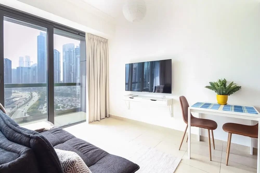 Spacious Studio in new 8 Boulevard Walk! - photo 2