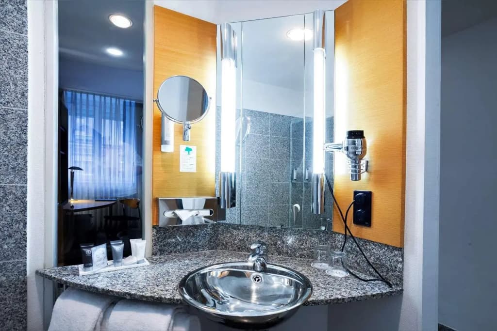 Select Hotel Berlin Ostbahnhof - photo 9