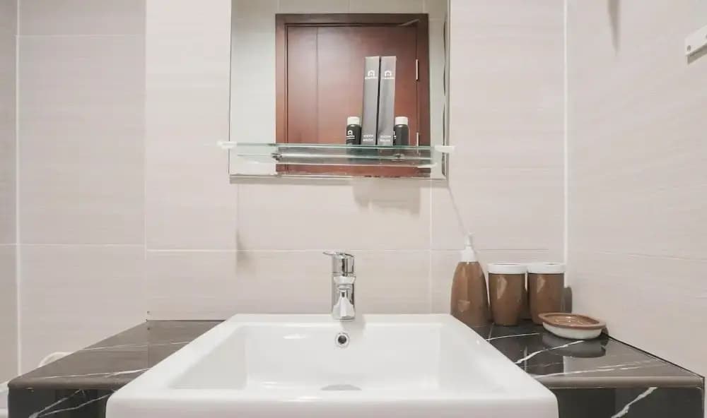 Scenic And Comfy Studio West Vista Apartment - photo 9