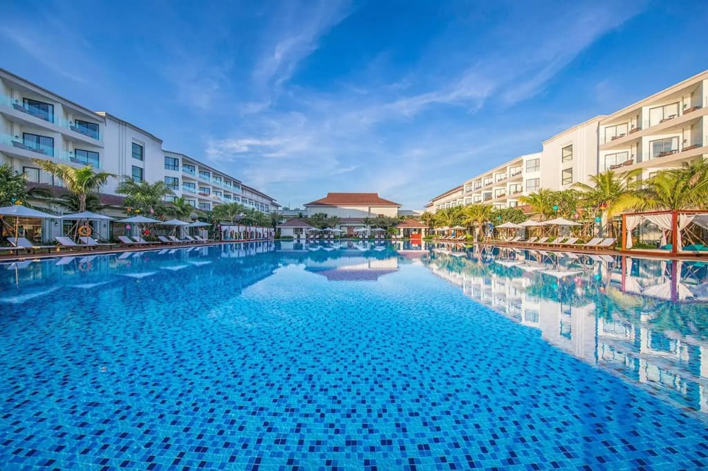 Renaissance Danang Hoi An Resort & Spa - photo 17