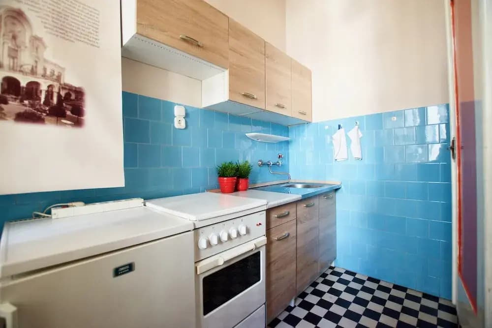 Budget Apartment by Hi5 - Üllői 36 - photo 15