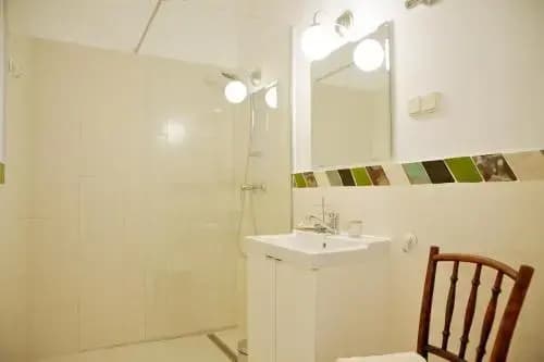 Green Door Family Apartment - photo 7