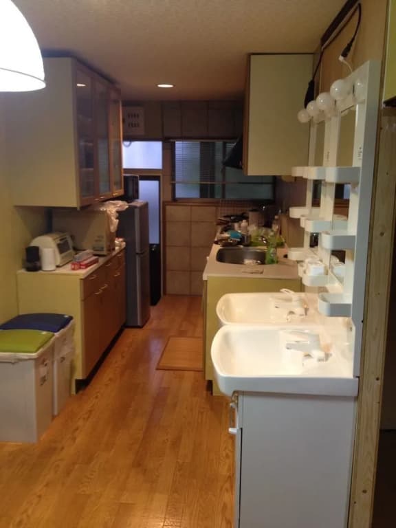 Shin-Osaka Backpacker's Hostel - photo 26