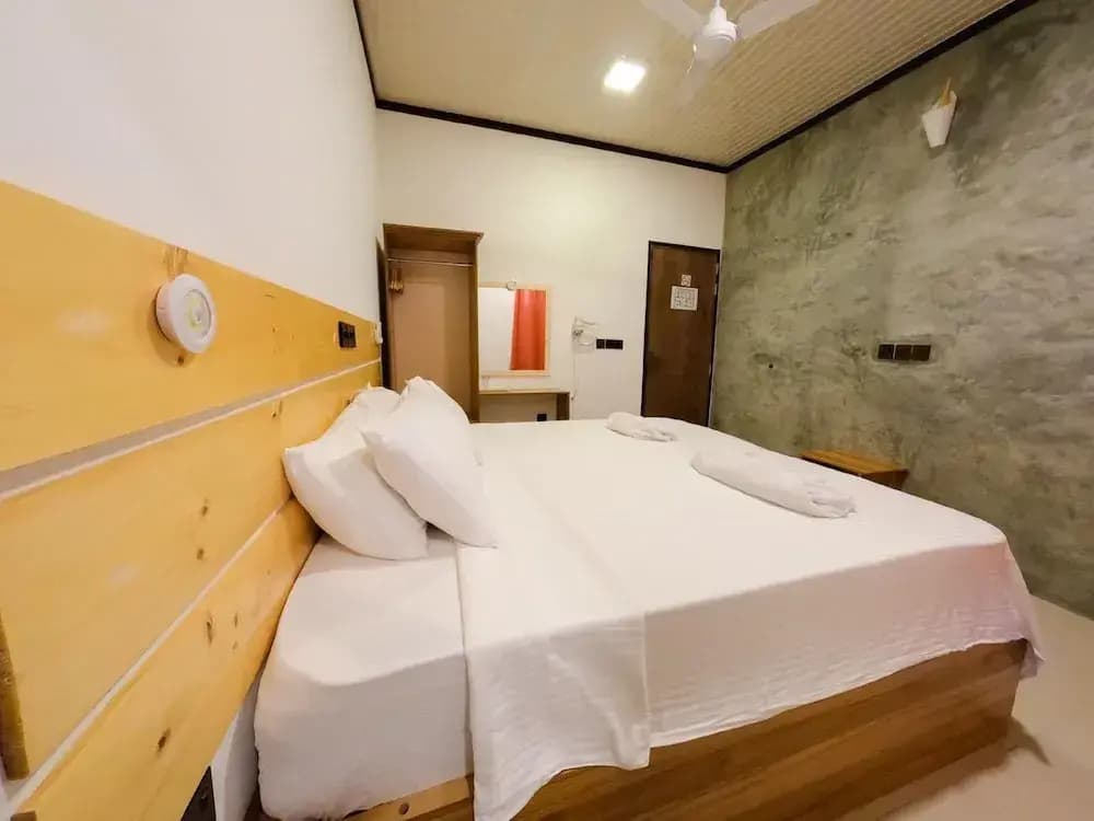 Huvan Inn - photo 2