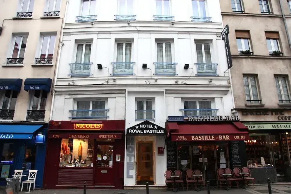 Hôtel Royal Bastille - photo 1
