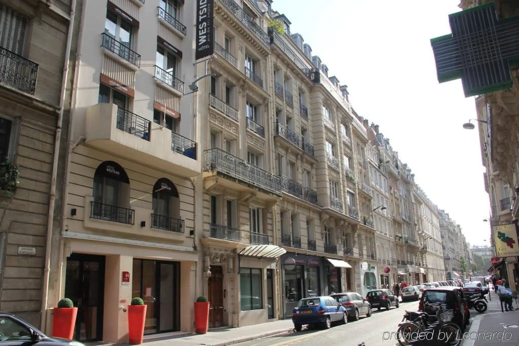 Hôtel Westside Arc de Triomphe - photo 1