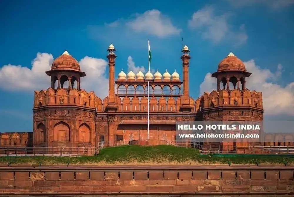 Hotel Om International - photo 1