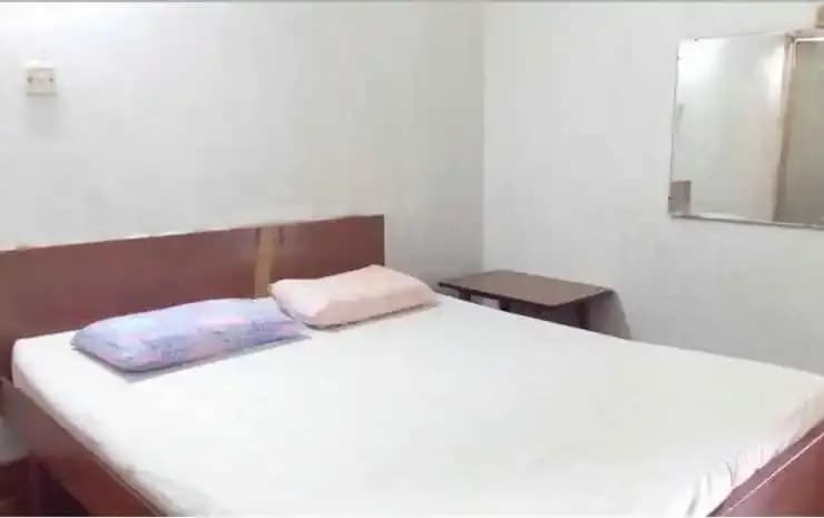 International New Hotel - photo 9
